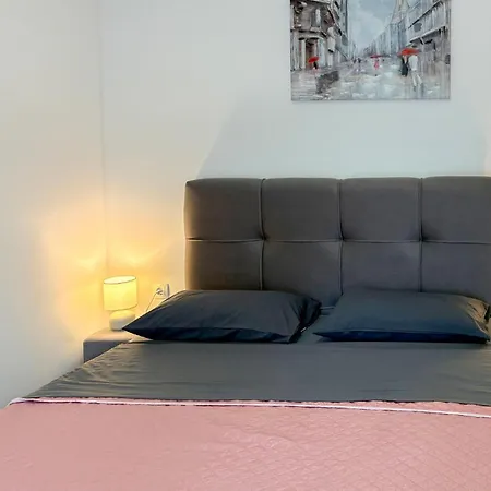 1 Bedroom Gorgeous In Apartmán