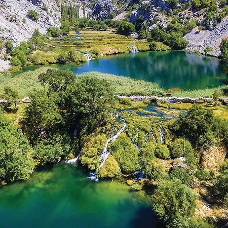 דירה 1 Bedroom Lovely In